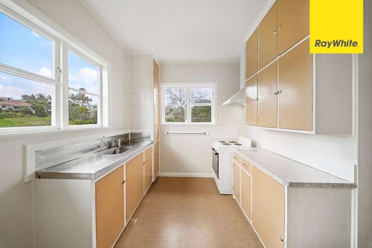 11 Rukutai Street Orakei_6