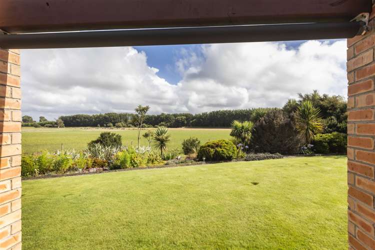 54 Queens Avenue Waikuku Beach_20