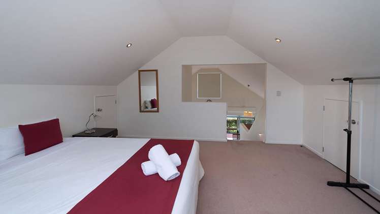 7/1420g Hamurana Road Mourea_12