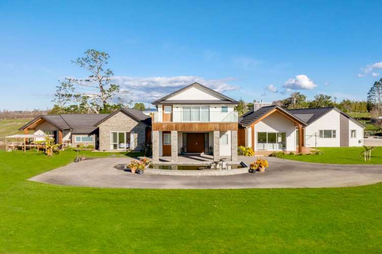 6 Livery Lane Taupaki_4