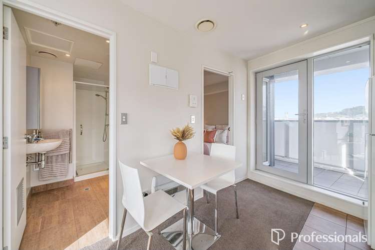 1215/74 Taranaki Street Te Aro_17