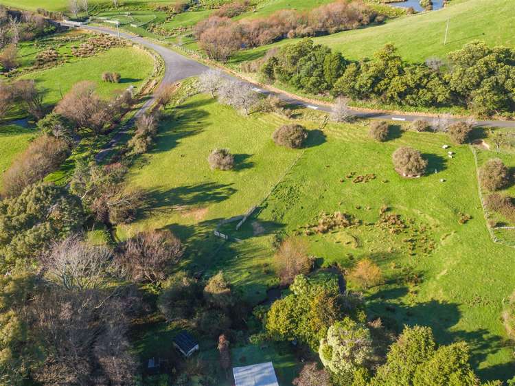 13 Mount Munro Road Mauriceville_21