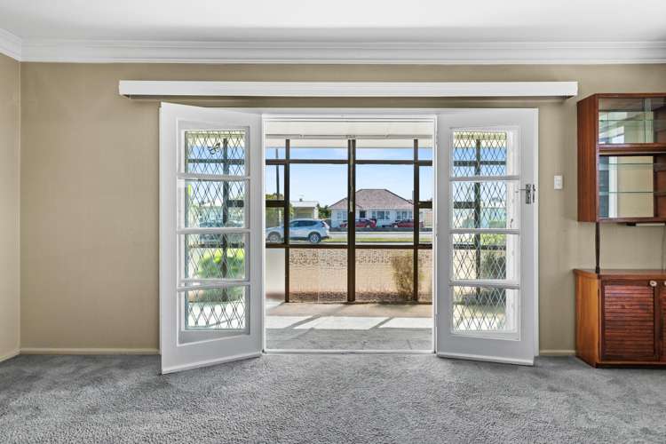 216A Kennedy Road Onekawa_3