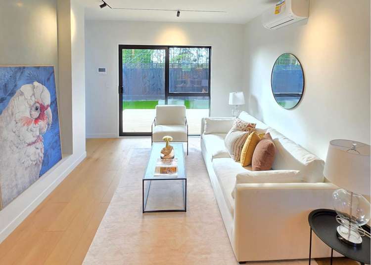 49 Whiteywood Street_4