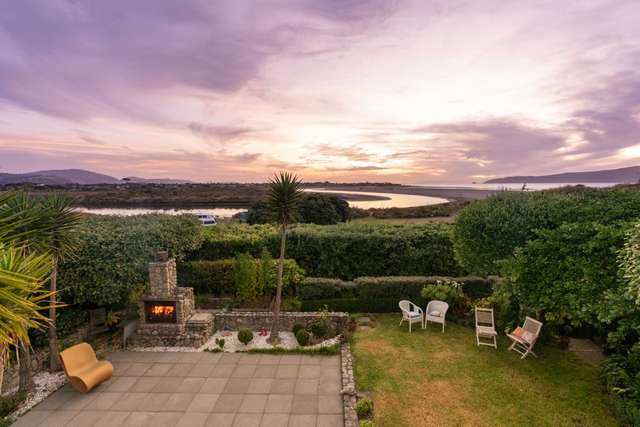 6 Waiheke Street Waikanae Beach_1