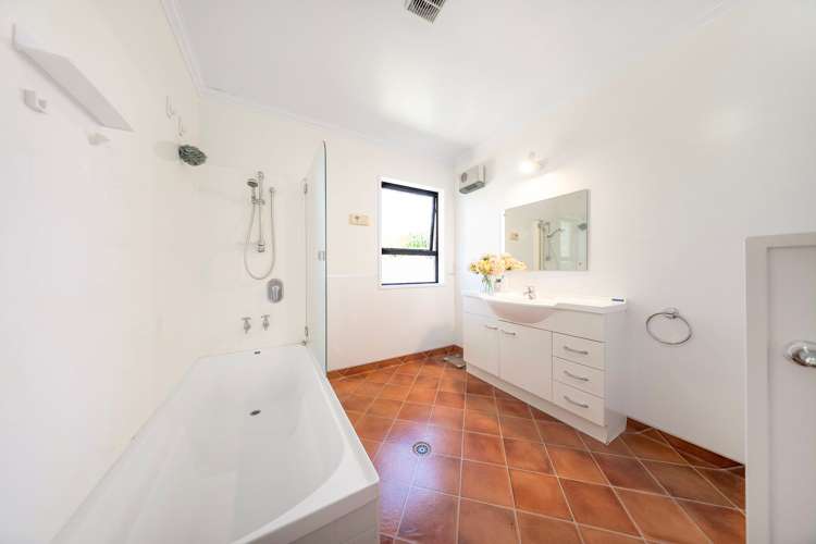 12 Jackson Street Te Anau_14