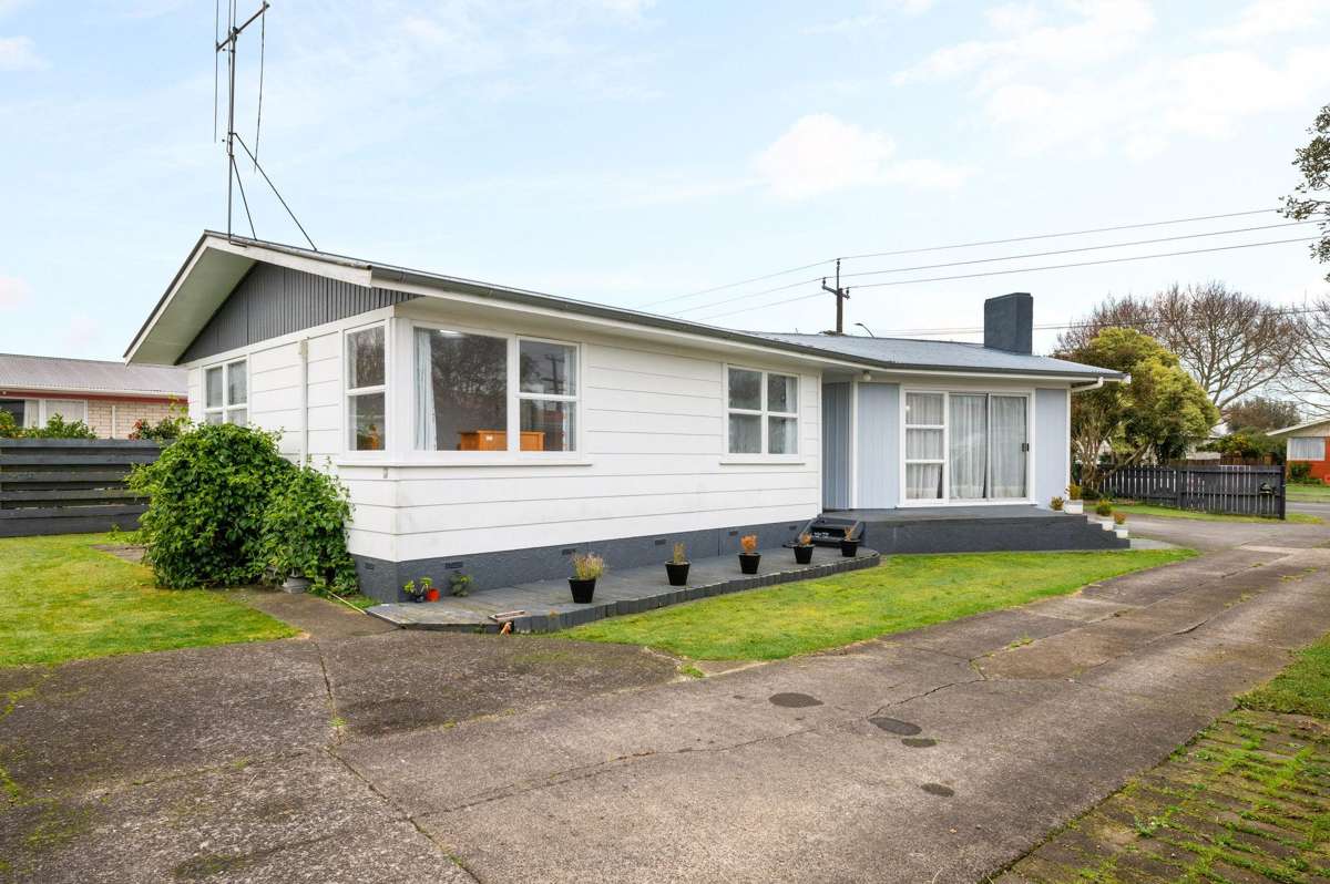 104 Collins Road_0