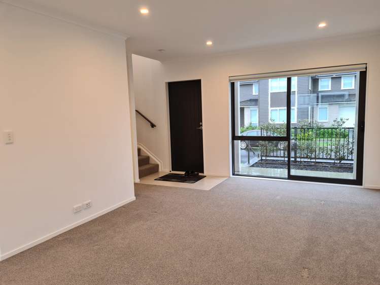 86 Whenuapai Drive Whenuapai_7