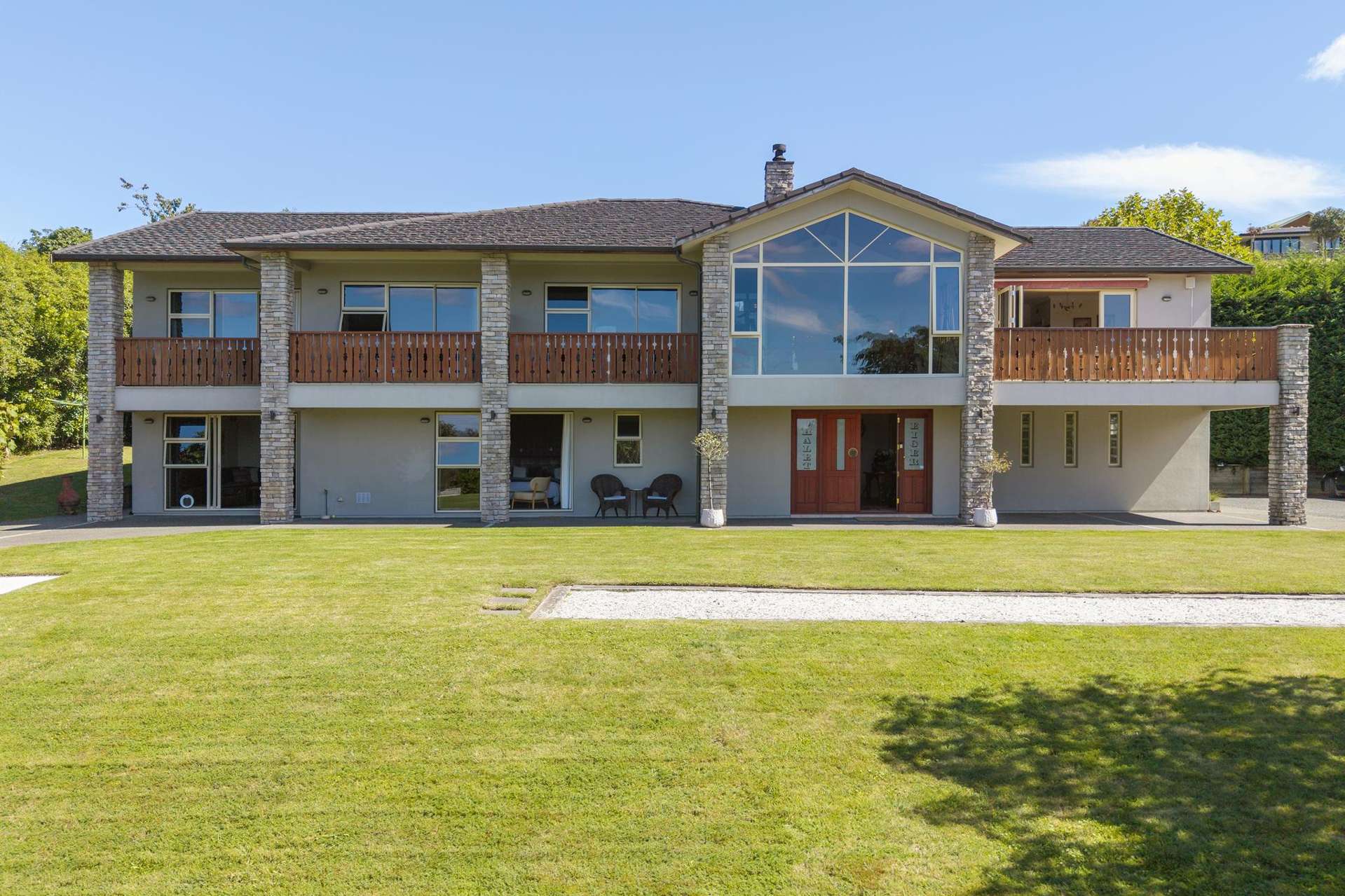 534 Gillespie Place Acacia Bay_0