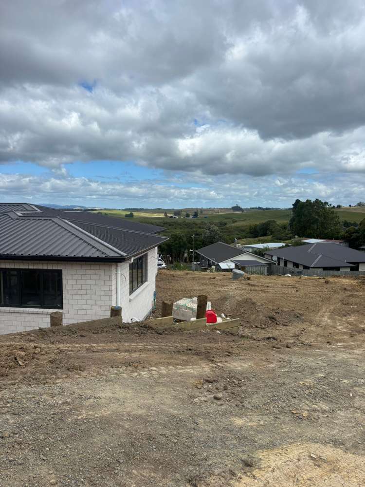 6 NAHO PLACE Meremere_2