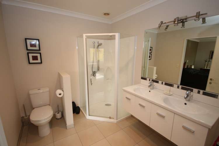 34 Catherwood Avenue Allenton_15