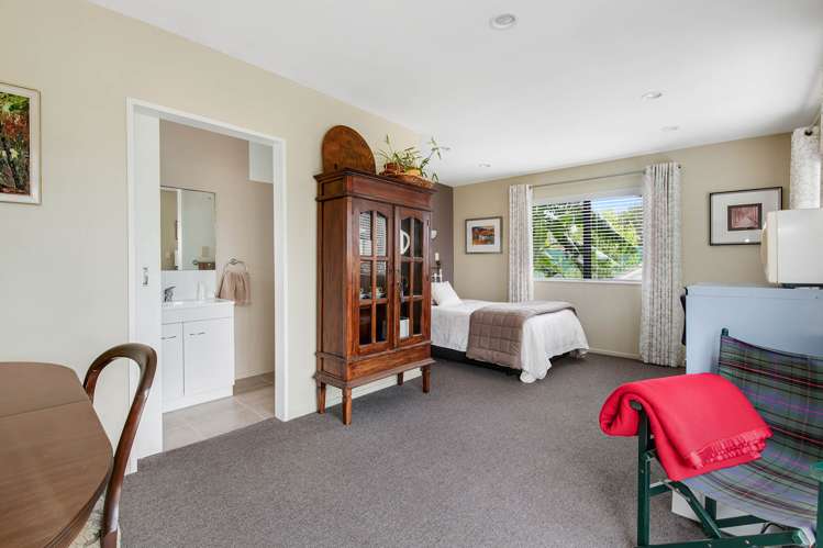 154 Te Kanae Road South Head_9