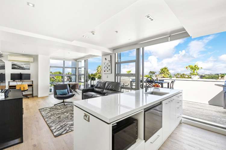 112/16 Huron Street Takapuna_12