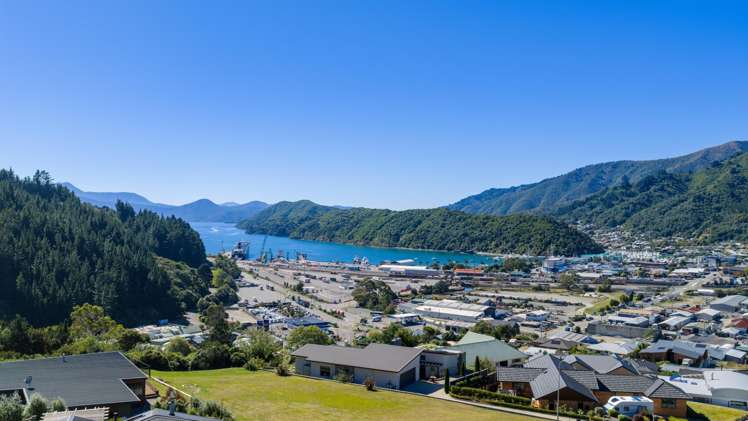 16 Harbour View Heights Picton_32