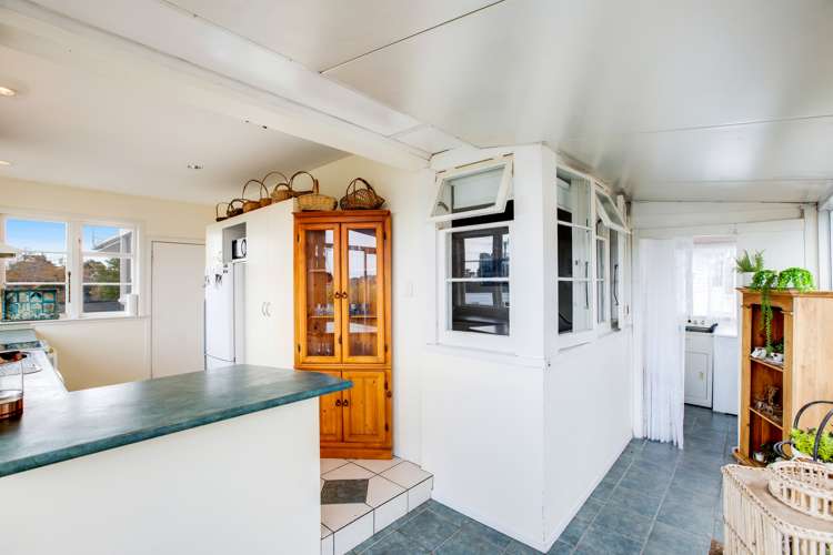 1 Staveley Avenue Mount Roskill_9