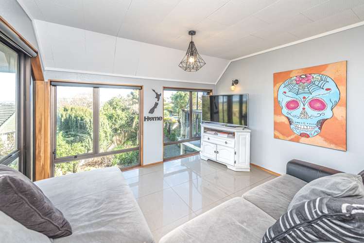 1a East Way Durie Hill_3