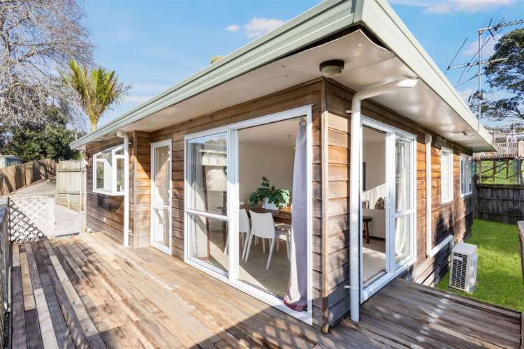 2/27 Withers Road Glen Eden_13