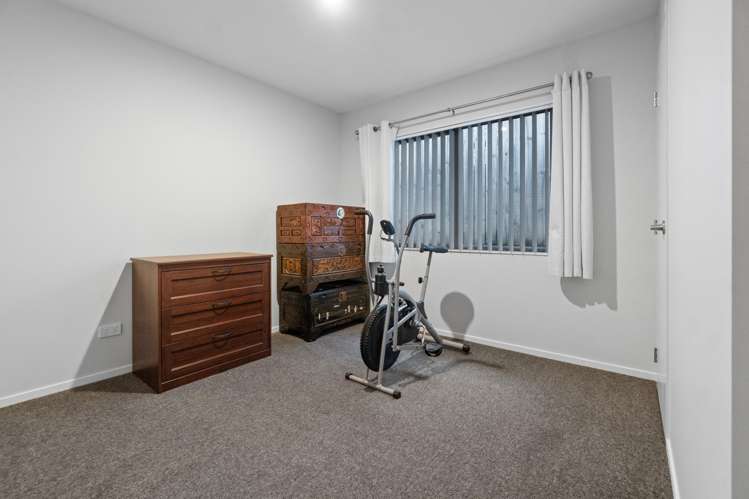 6 Domain Lane Mangere Bridge_14