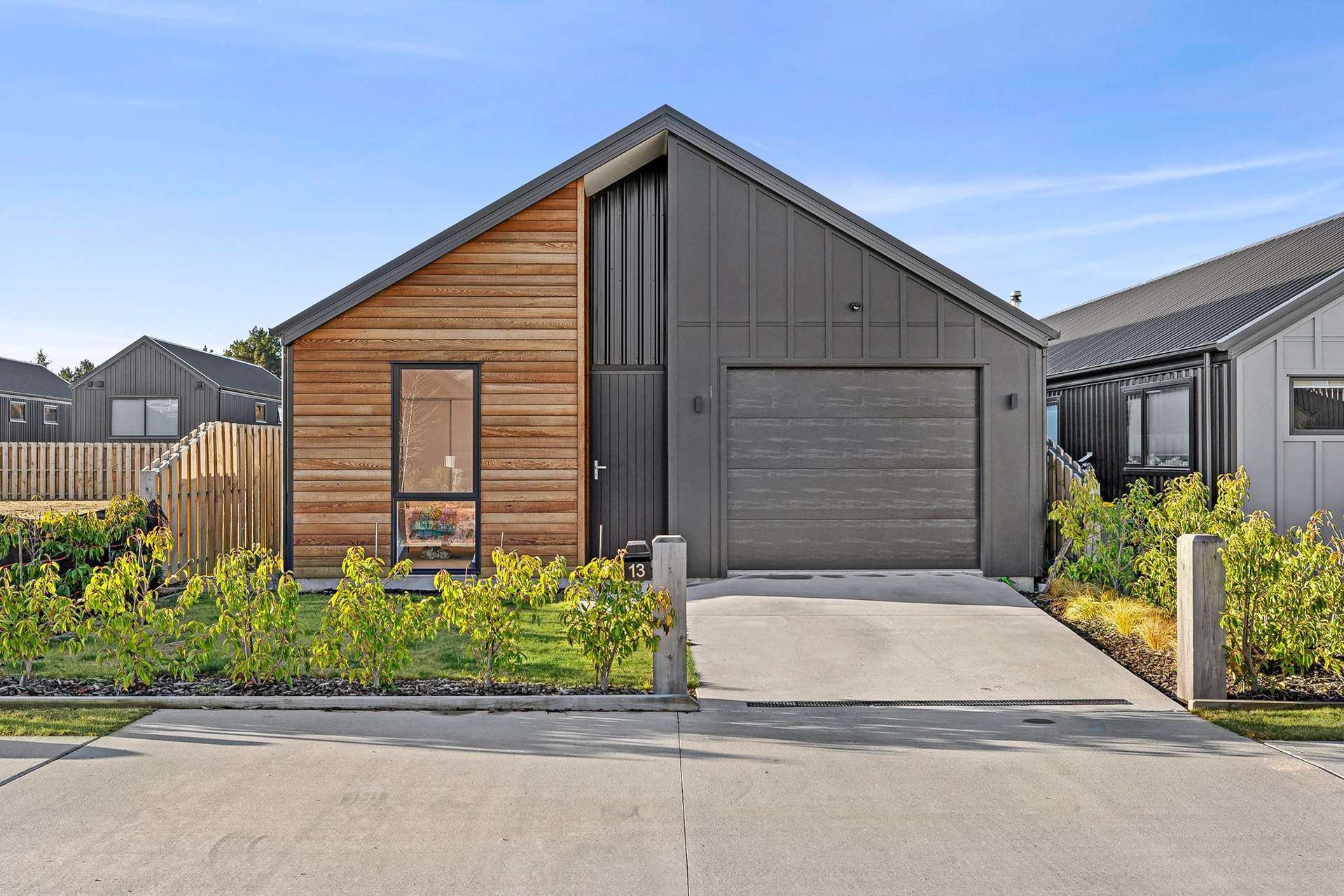 13 Cairnmuir Street Wanaka_0