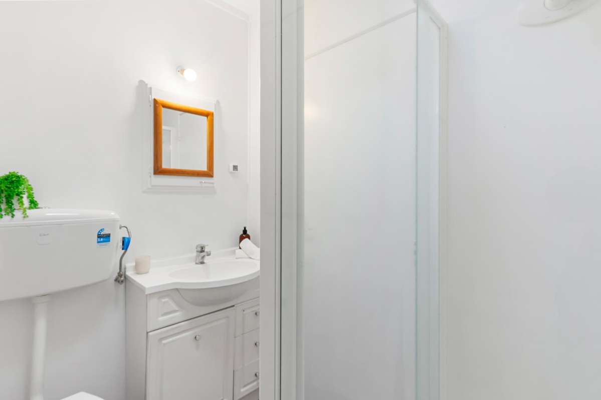 1/3 Grove Road_3