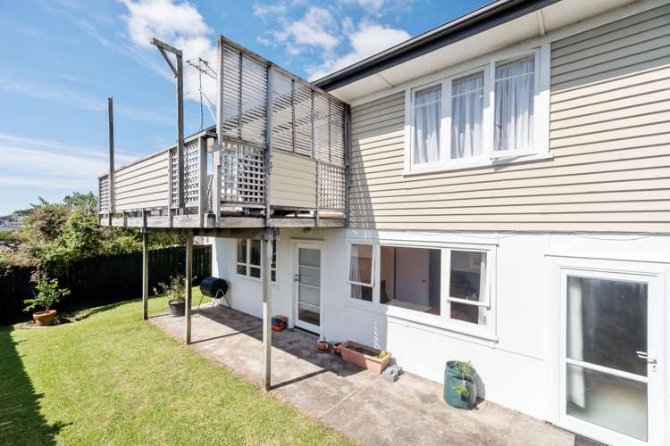 15b Rishworth Avenue Stanmore Bay_21