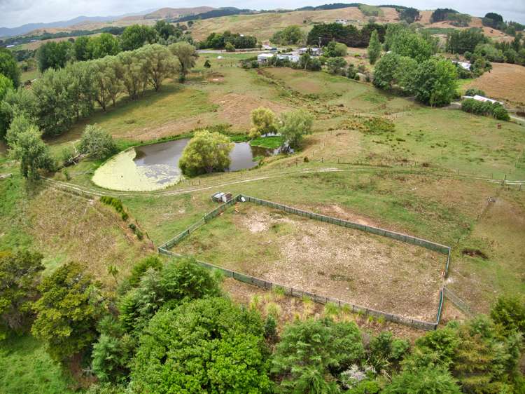 75 Homestead Lane Kaiwaka_28