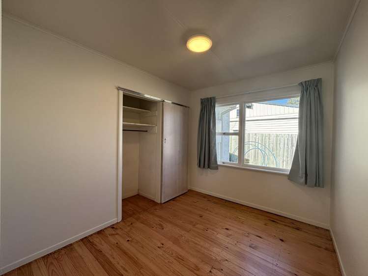 3/32 Cobham Crescent Stoke_7