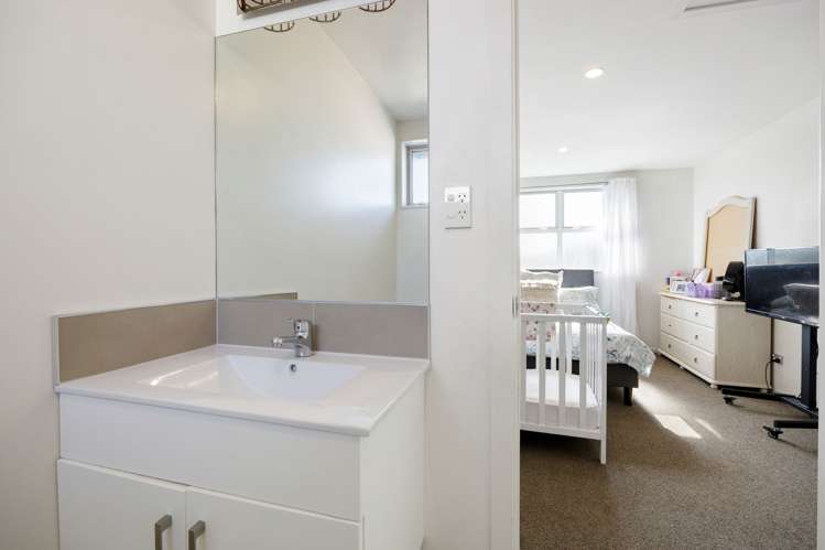 3/12 Blackburn Street Frankton_10