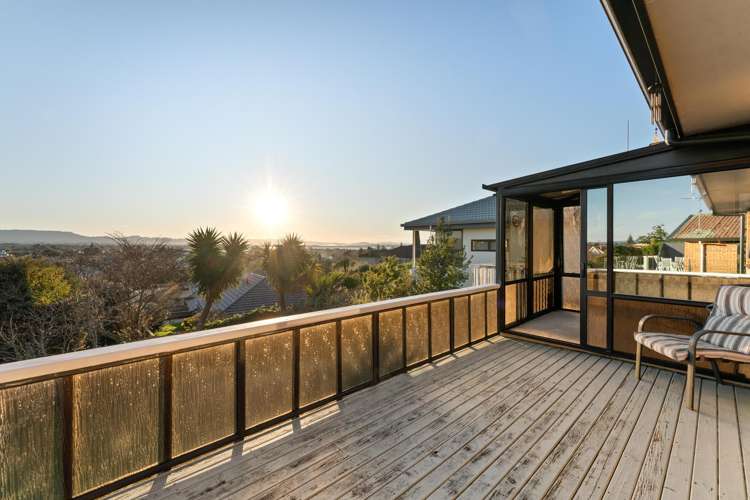 56 Lydbrook Place Otumoetai_3