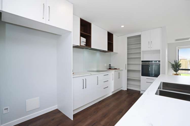 241 Racecourse Road Allenton_7