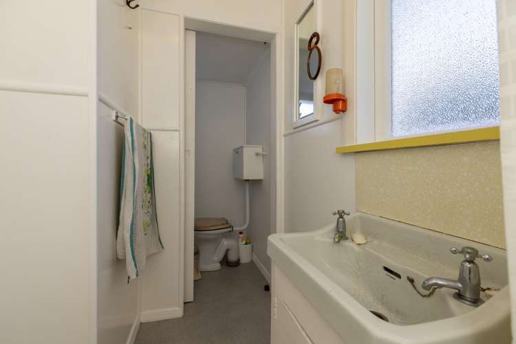 90-92 Kiwi Road Raumati Beach_24