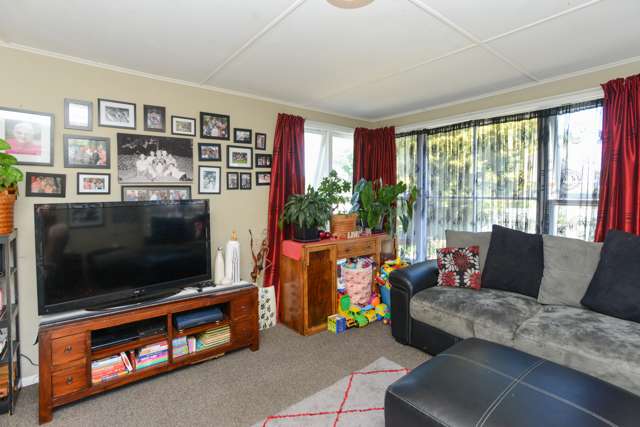 408 Huia Street Camberley_2