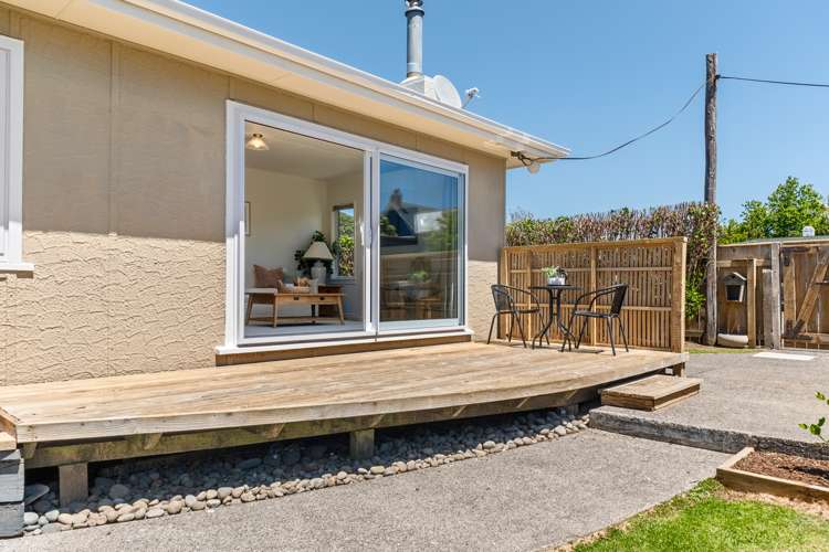 43a Wallace Place Westown_24