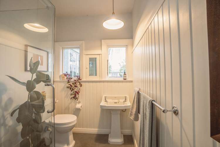 58 Opawa Road Waltham_12