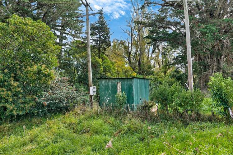 42 Ford Road Paparoa_35