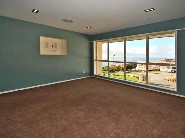 2 Teviotdale Way Richmond Hill_3