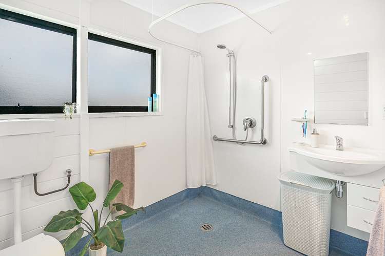 14 Kentucky Crescent Nawton_10