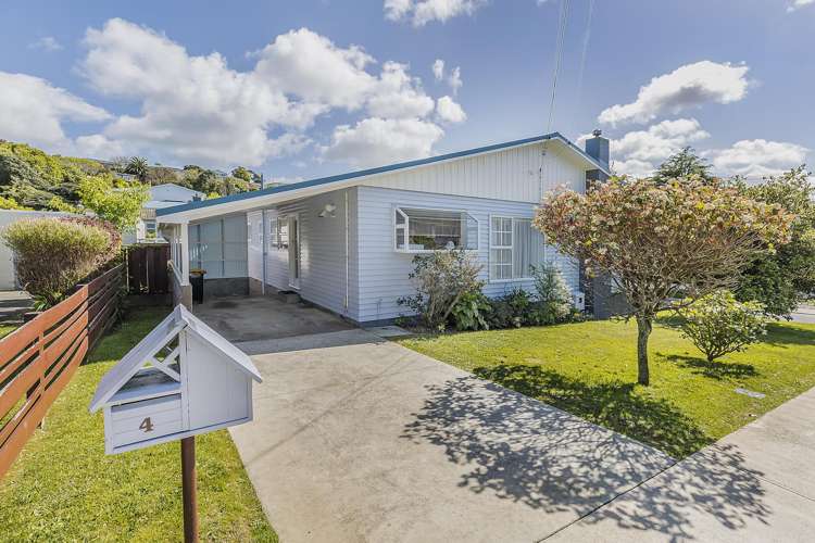 4 Pembroke Street Tawa_3