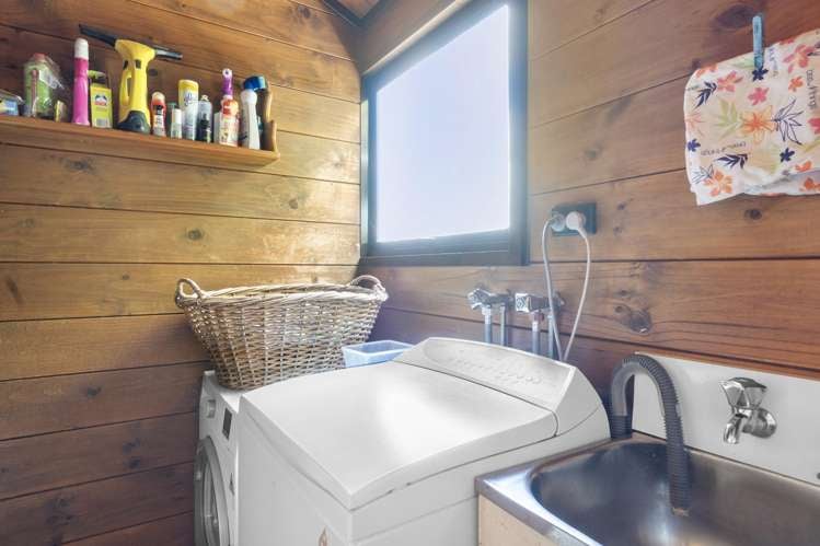 80 Poaka Avenue Dinsdale_29