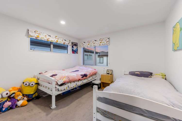 1 Silvereye Road Hobsonville_13