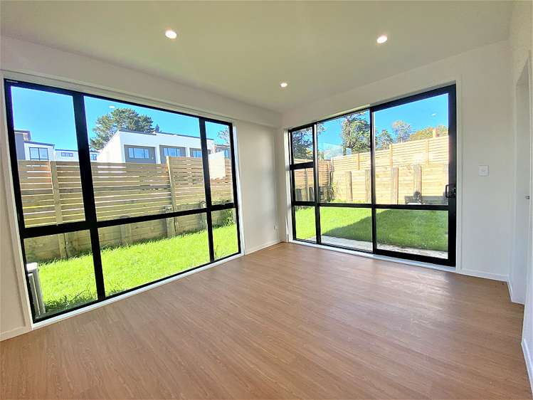 12 Karoro Road Flat Bush_7