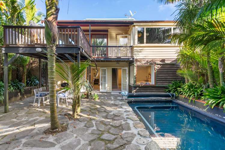 1 Springfield Road_0