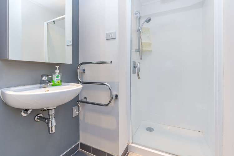 222/430 Queen Street Auckland Central_12