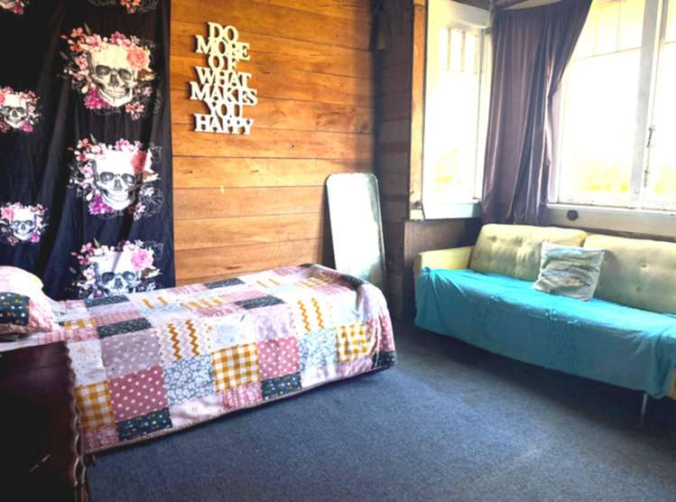 2124 Eltham Road Awatuna_16