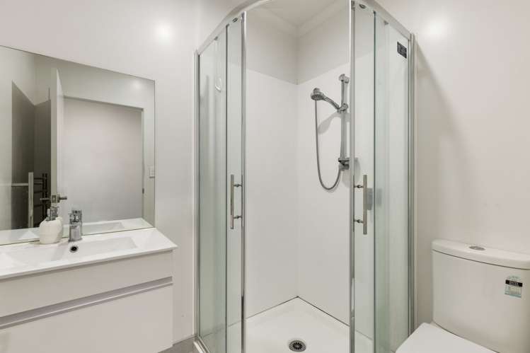 9/13 Vialou Street Hamilton Central_13