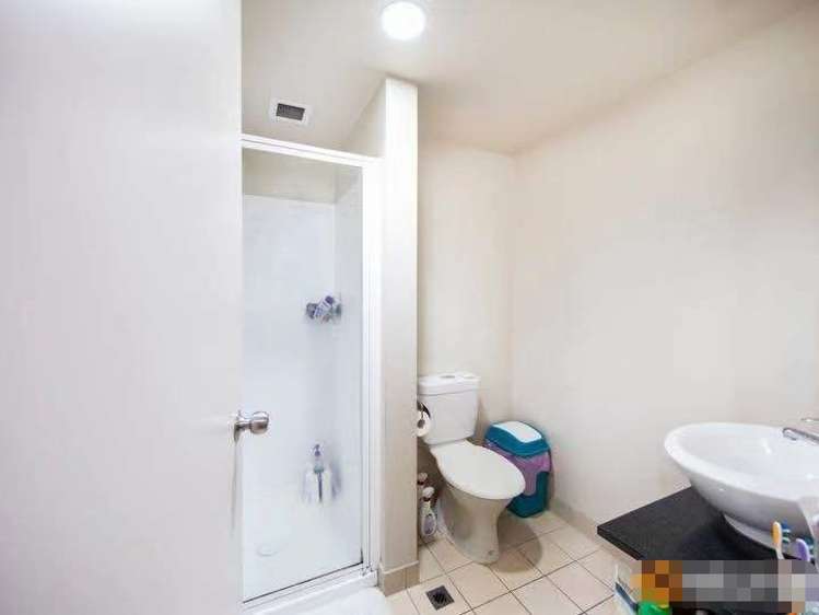 506/76 Wakefield street 10015_3