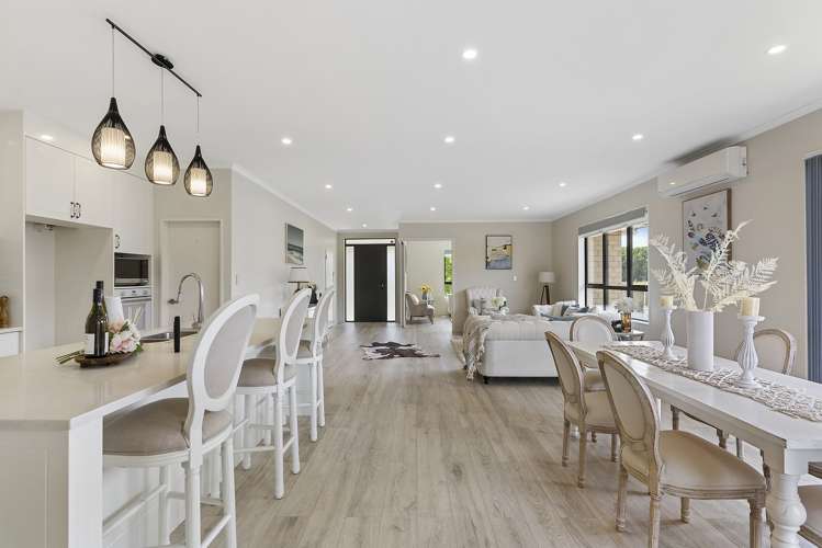 205 Old Wairoa Road Papakura_13