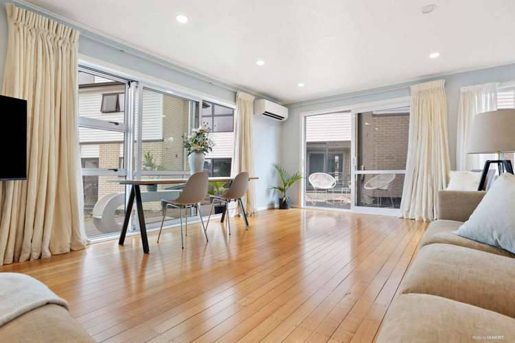 4 Glenvil Lane Te Atatu Peninsula_7