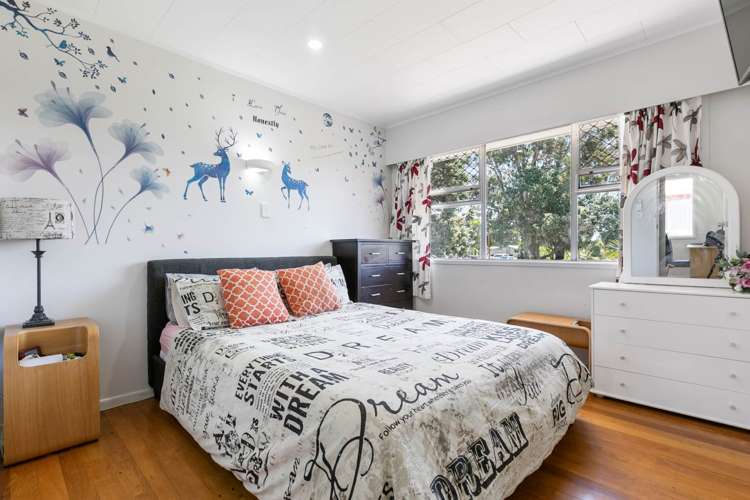 2/2 Chevis Place Pakuranga_5