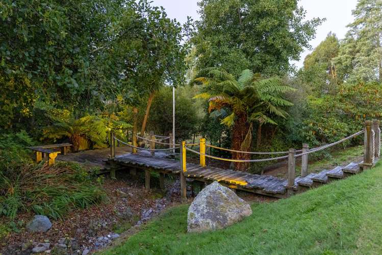 6 Cameron Drive Acacia Bay_23